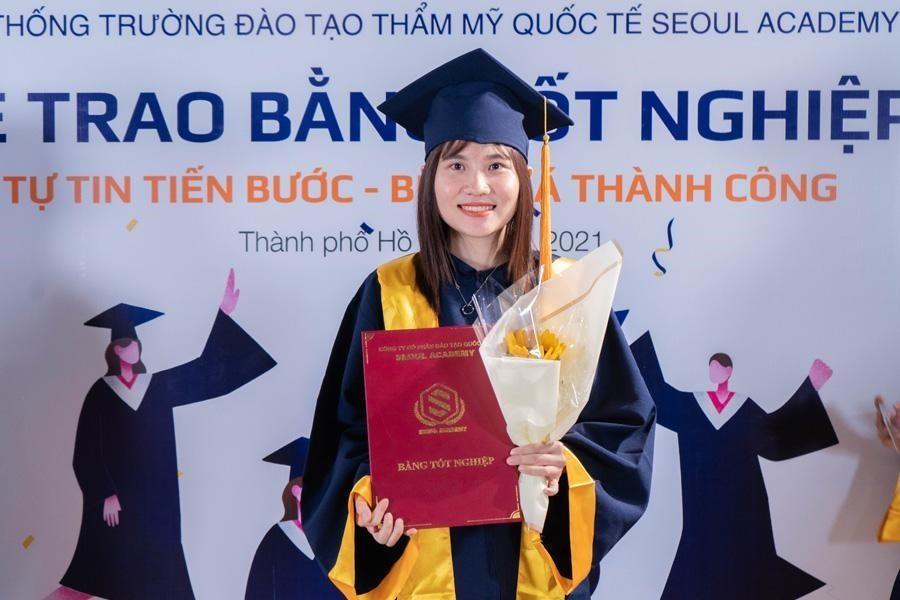 Buổi tốt nghiệp tại Viet Nam Basic Hair