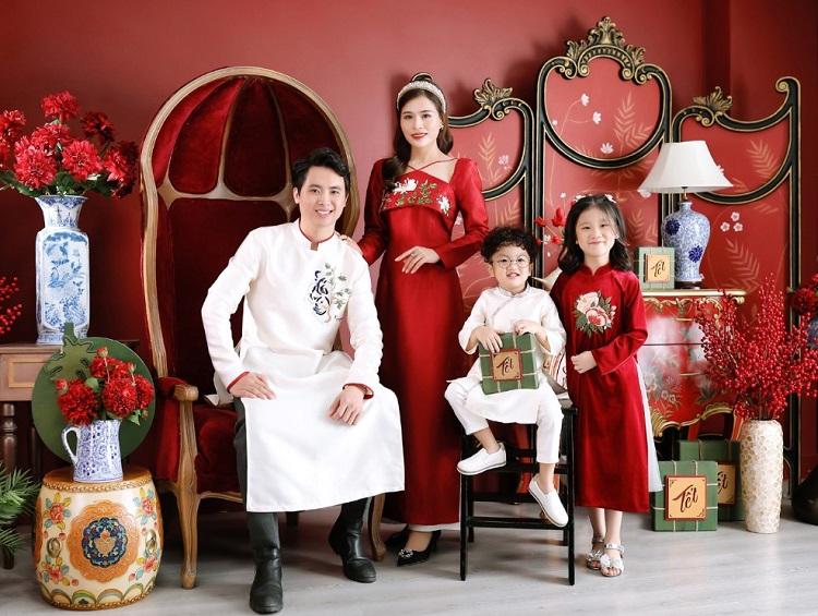 chup anh gia dinh ngay tet