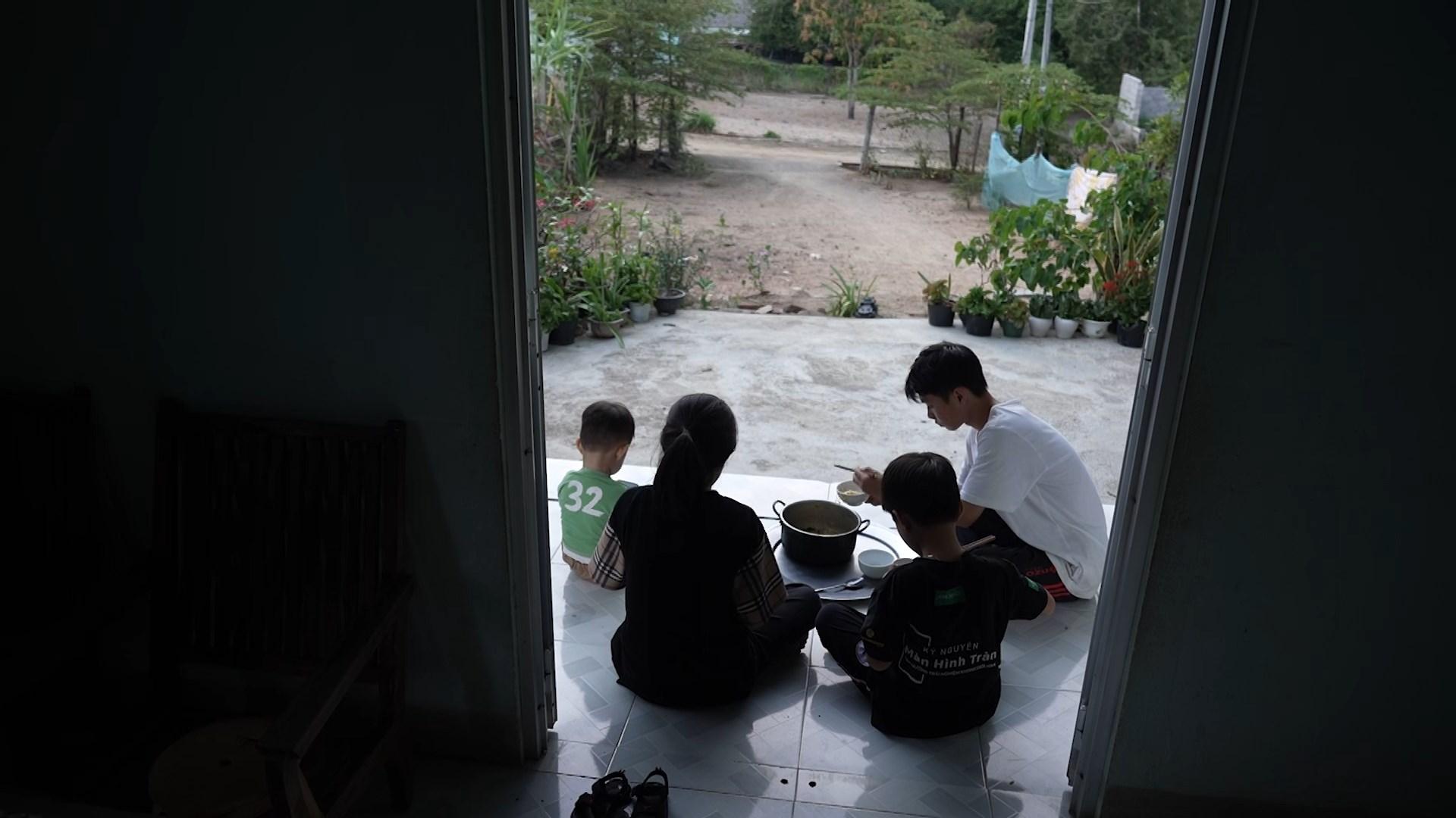 Những gia đình thiếu vắng hình bóng người trụ cột