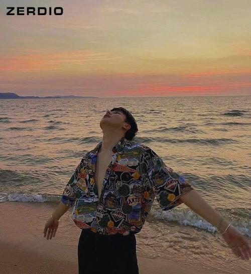 chụp ảnh đi biển nam mặc đồ gì đẹp 1