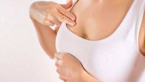 Khối u nang đơn giản có thể cảm nhận và dễ dàng thăm khám